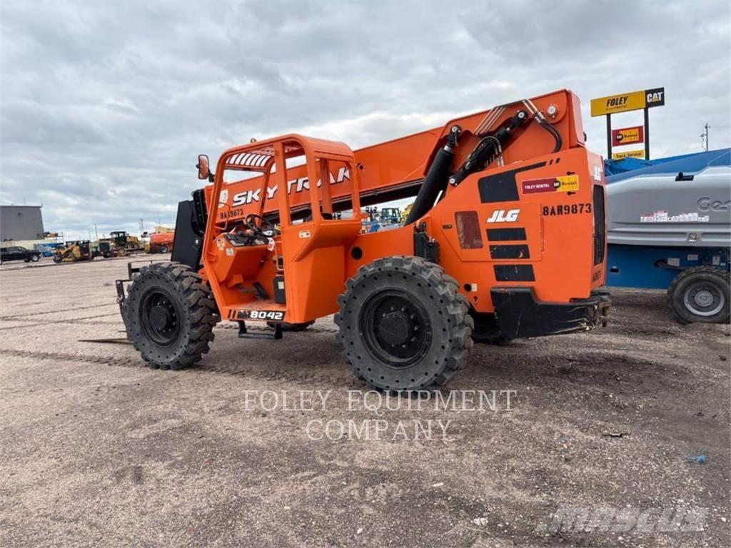 SkyTrak 8042O Teleskopski viličarji