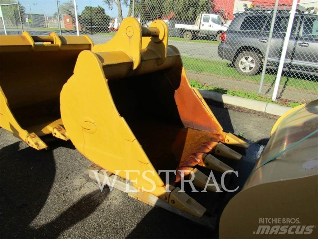 Strickland MFG. 320E Žlice