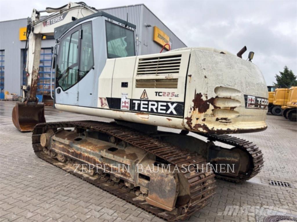 Terex TC225LC Bagri goseničarji