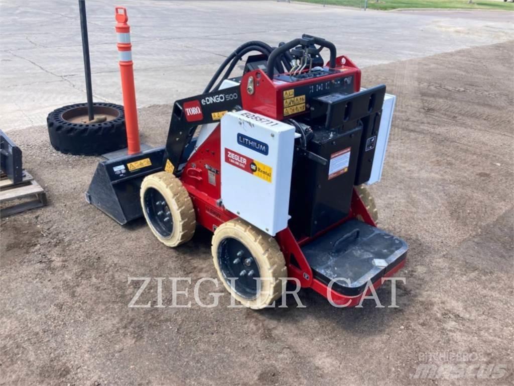 Toro E-DINGO Skid steer mini nakladalci