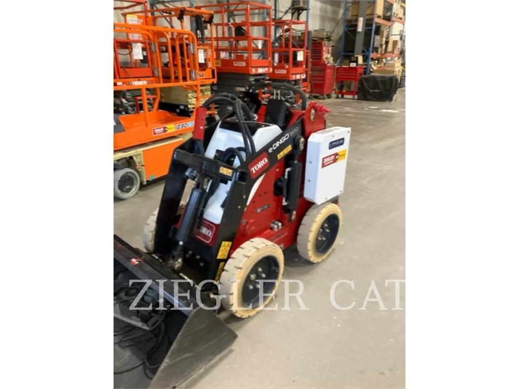 Toro E-DINGO 500 Skid steer mini nakladalci