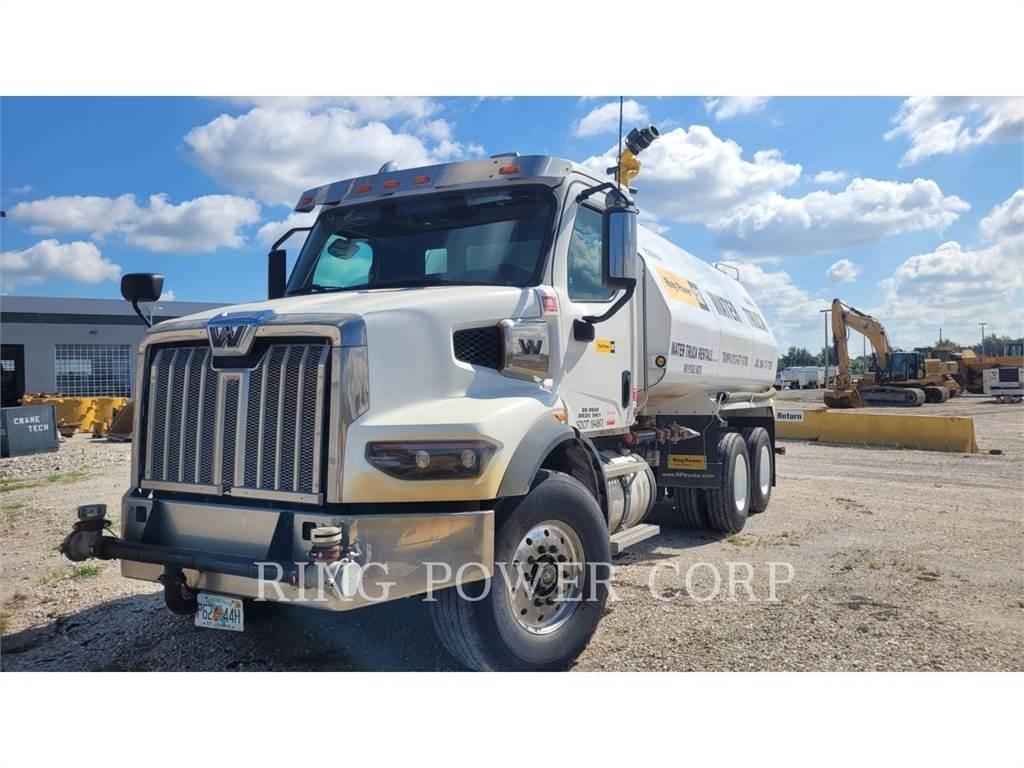 United WT5000 Tovornjaki cisterne