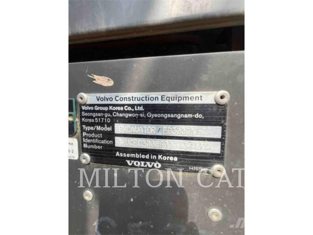 Volvo EC300E Bagri goseničarji