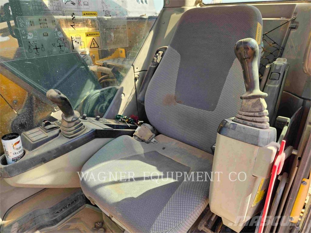 Volvo ECR235EL Bagri goseničarji