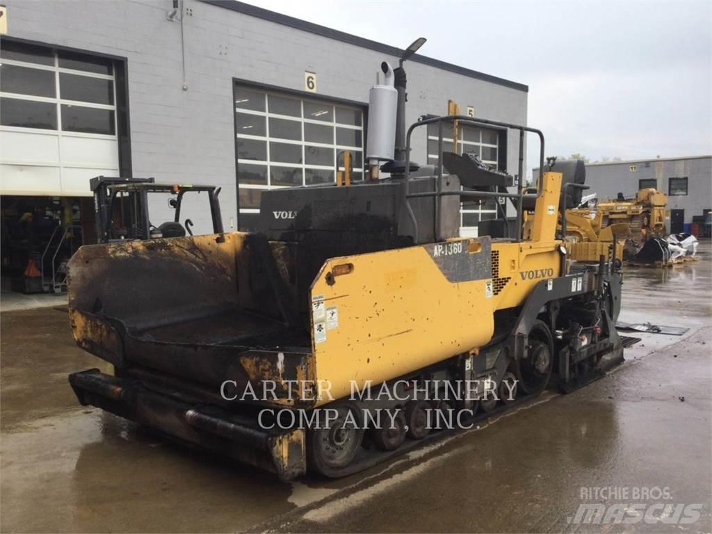 Volvo PF4410 Skid steer mini nakladalci