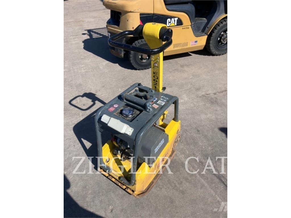 Wacker BPU3750A Kompaktorji tal