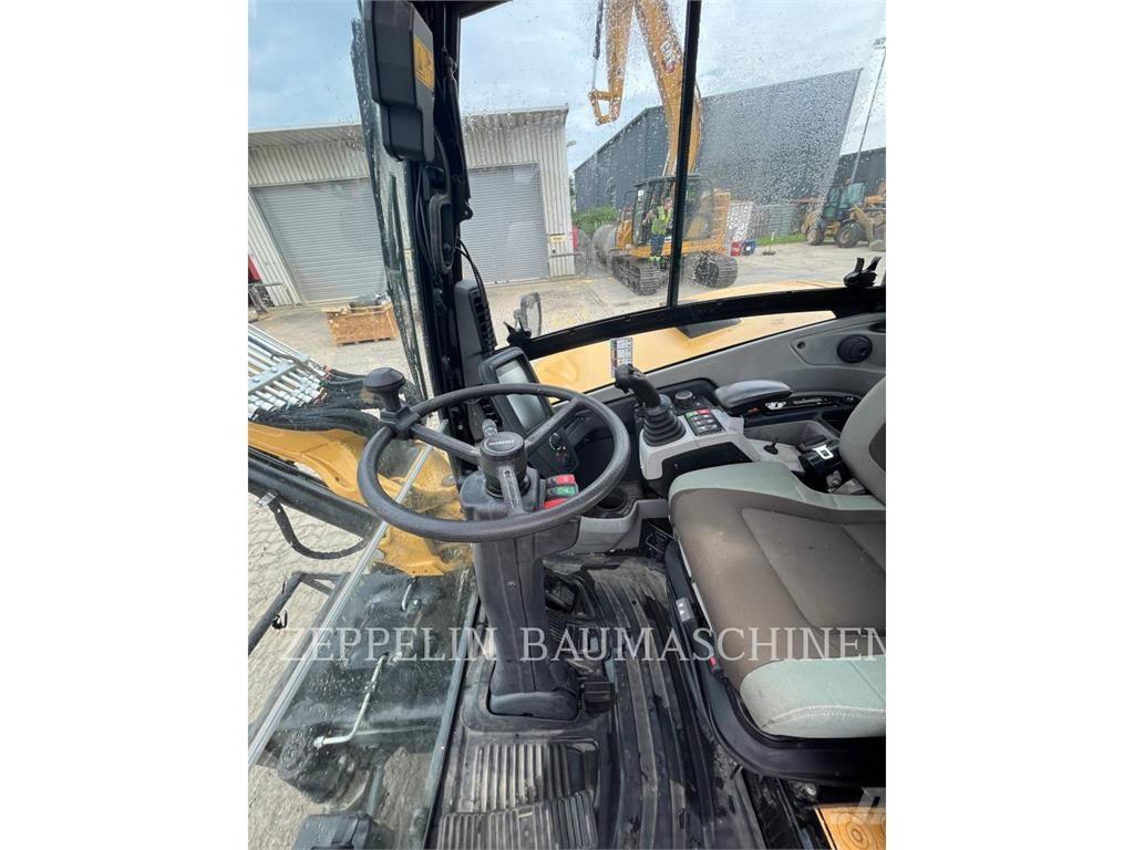 Zeppelin ZM70 Bagri na kolesih
