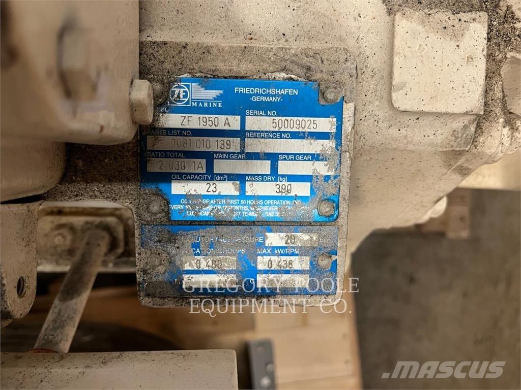 ZF TRANSMISSION 1950A Ladijski pomožni motorji