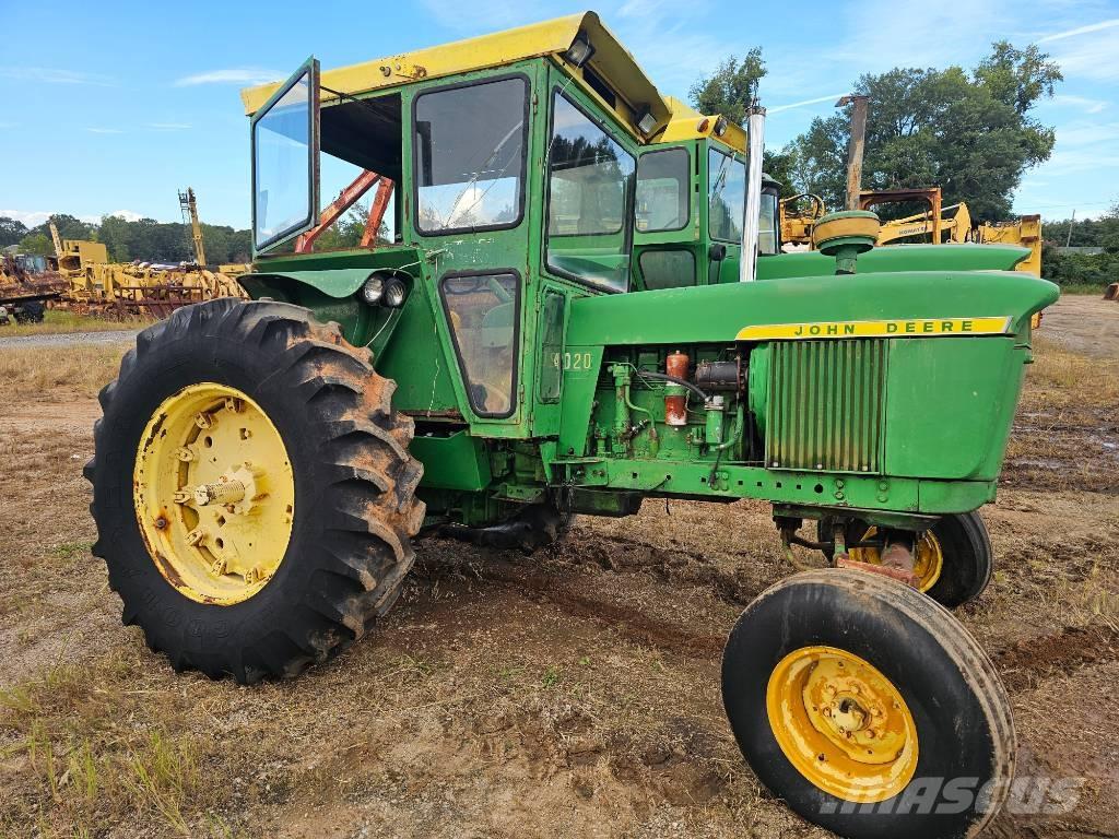 John Deere 4020 D Traktorji