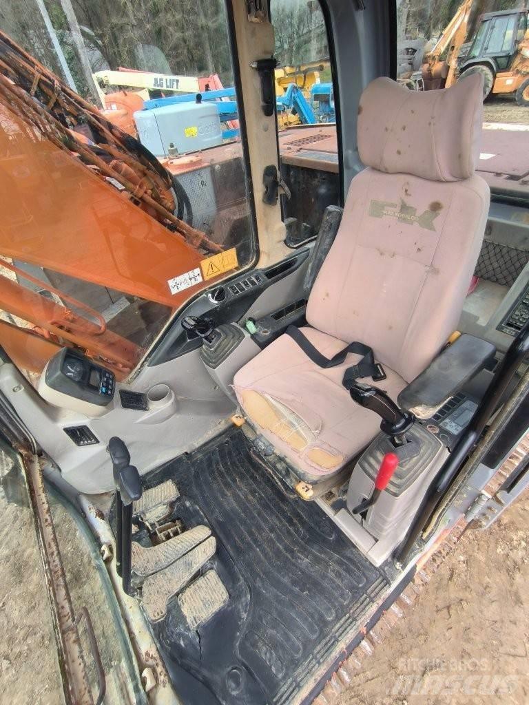 Fiat-Kobelco E 135 Bagri goseničarji
