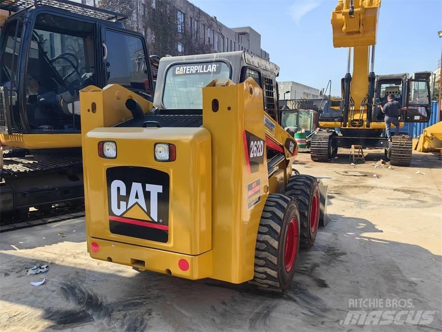 CAT cat262 Skid steer mini nakladalci