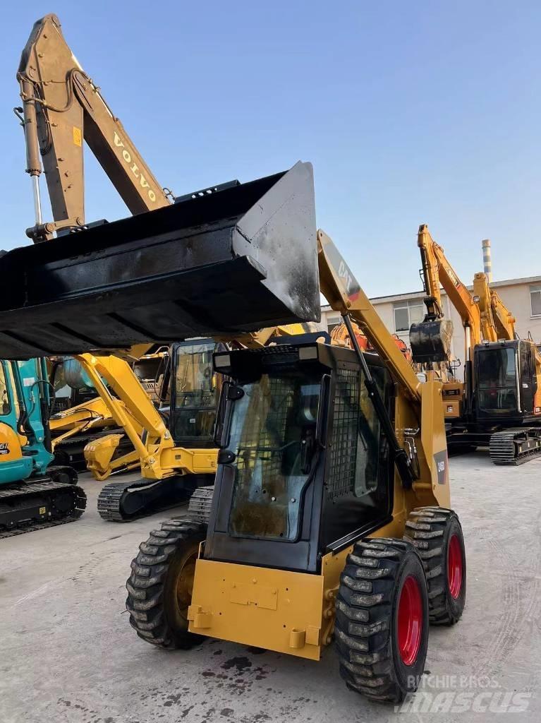 CAT cat262 Skid steer mini nakladalci