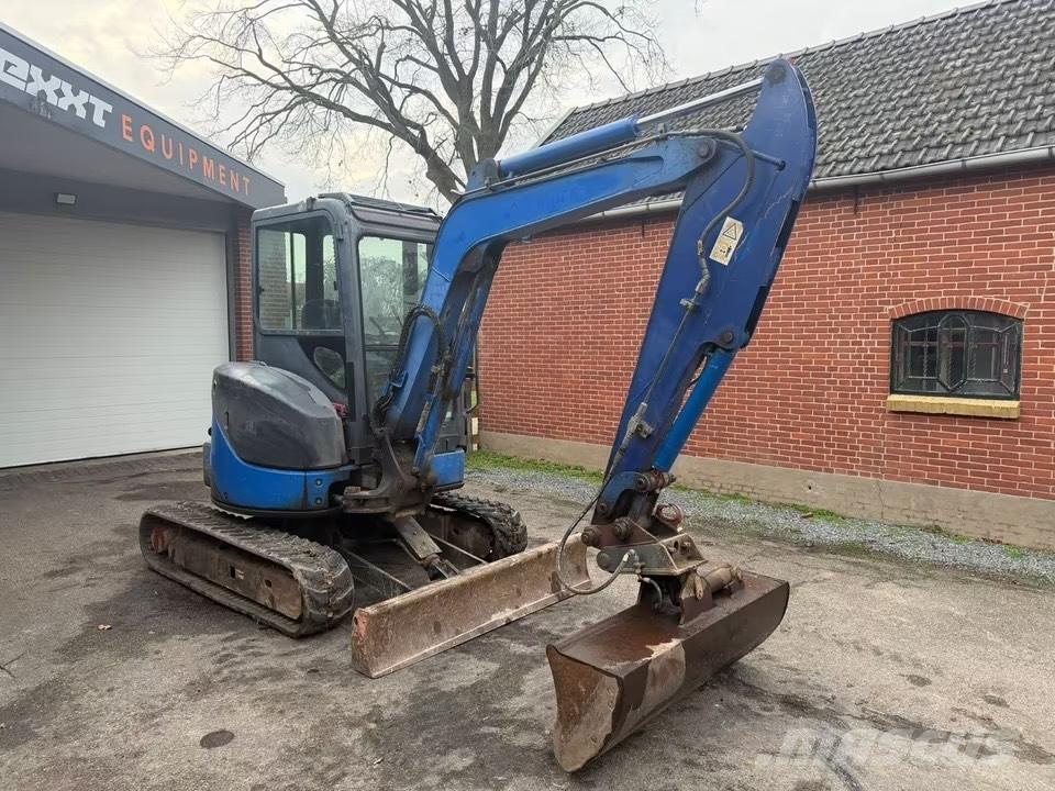 Hitachi ZX 35 U-2 Mini bagri <7t