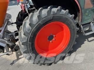 Kubota L2-452 Manjši traktorji
