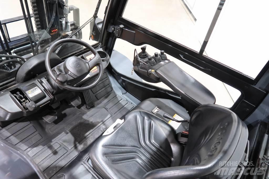 Toyota 40-8FD60N Dizelski viličarji