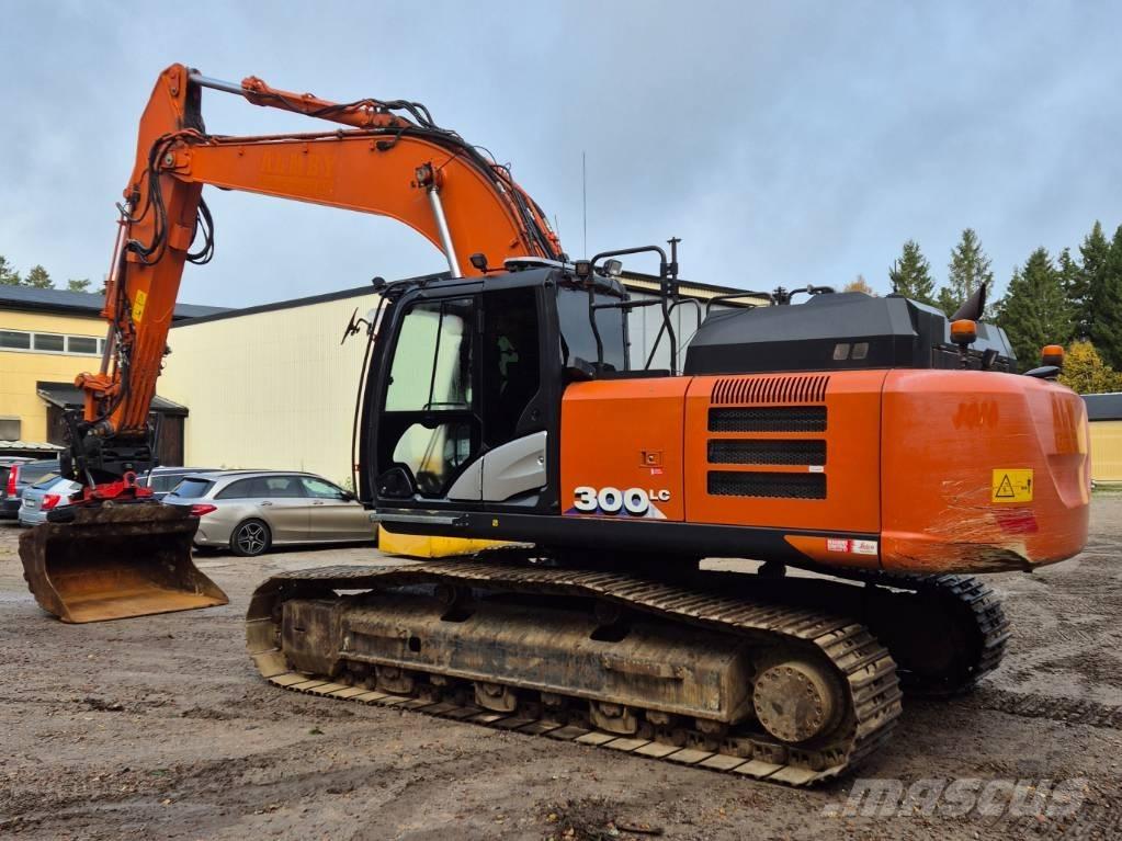 Hitachi ZX 300 LC-6 Bagri goseničarji