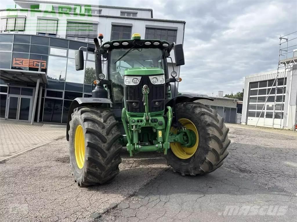 John Deere 6215r Traktorji