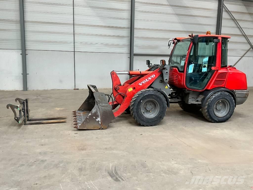 Volvo L 25 F Kolesni nakladalci
