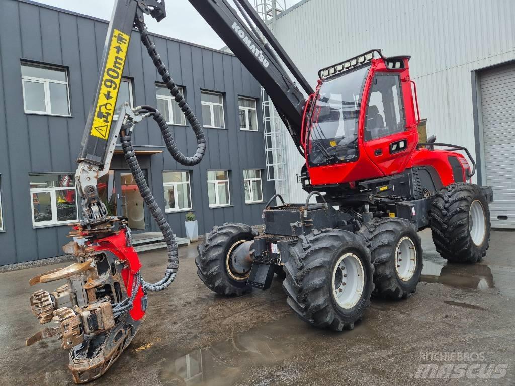 Komatsu 901 Harvesterji