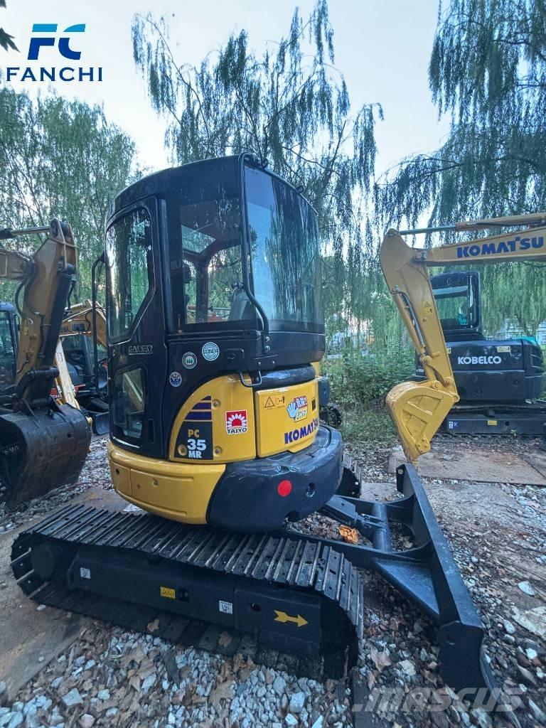 Komatsu PC 35 Mini bagri <7t
