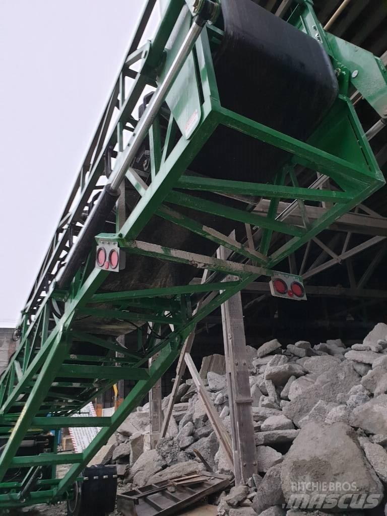 McCloskey ST80 Transportni trakovi