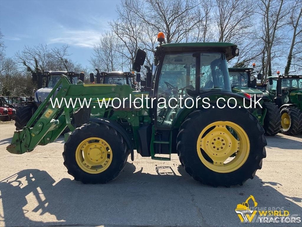 John Deere 5100 M Traktorji