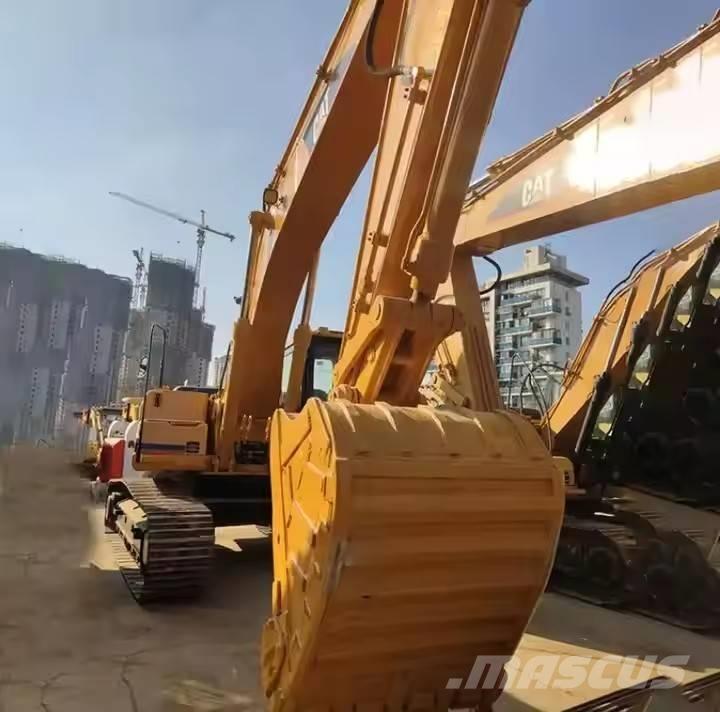 CAT 325 B Bagri goseničarji
