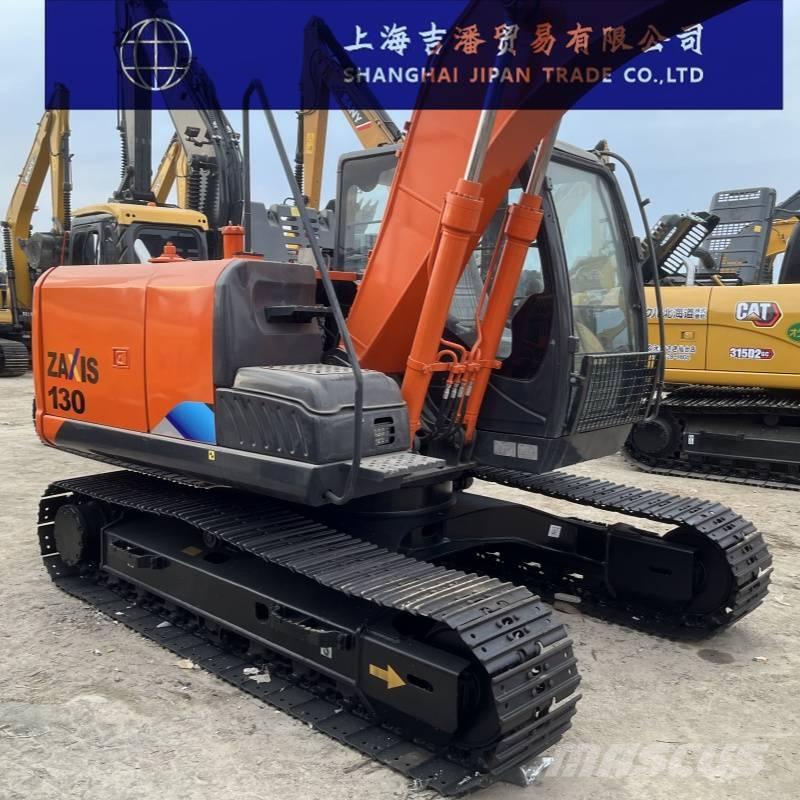 Hitachi ZX 130 Bagri goseničarji
