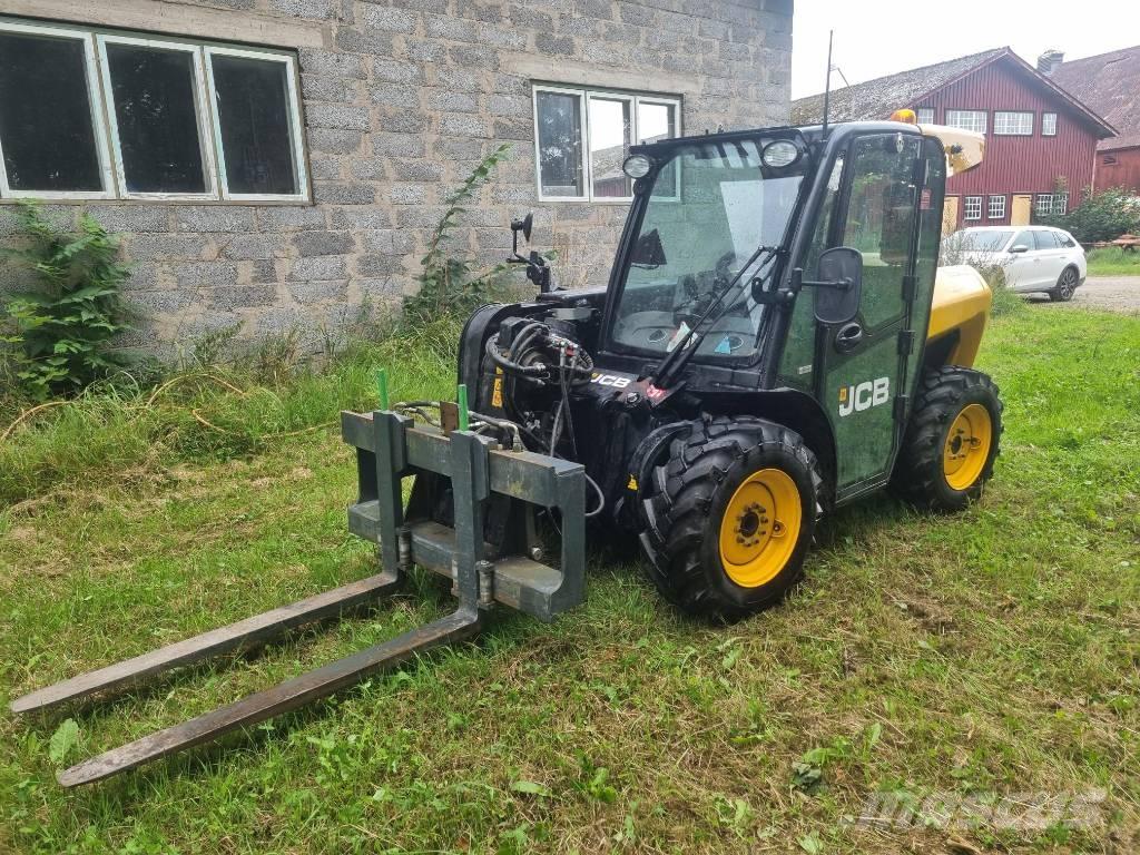 JCB 516-40 Teleskopski viličarji