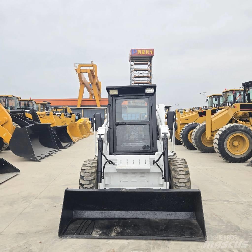 Bobcat S 300 Skid steer mini nakladalci