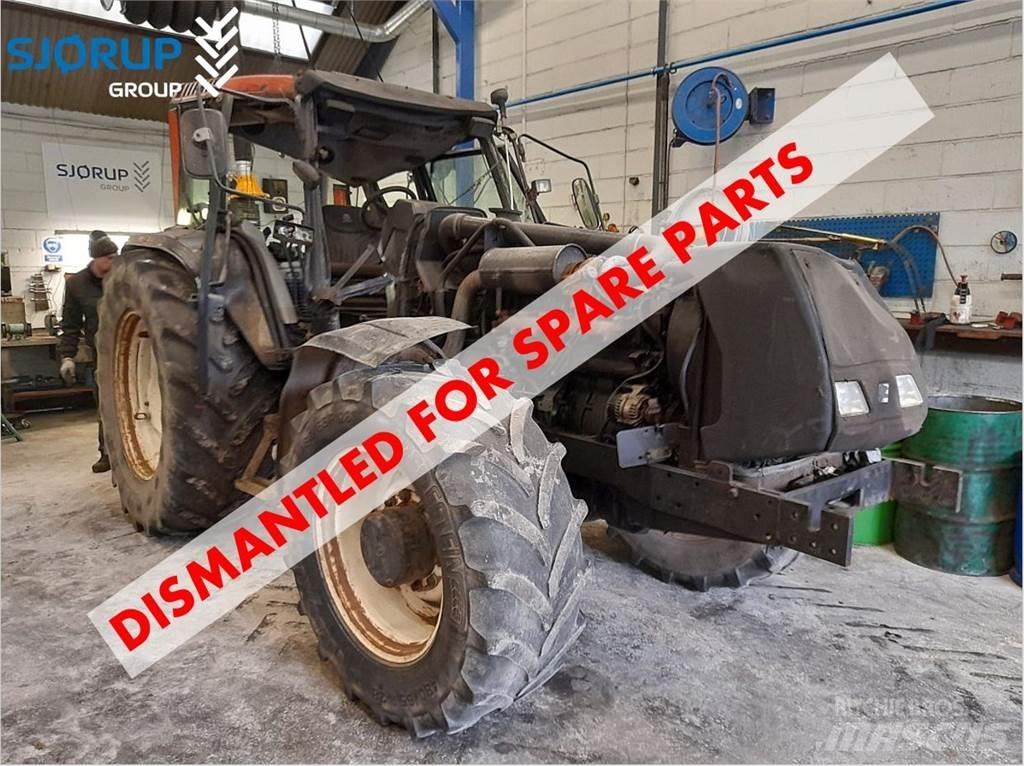 Valtra 8450 Traktorji