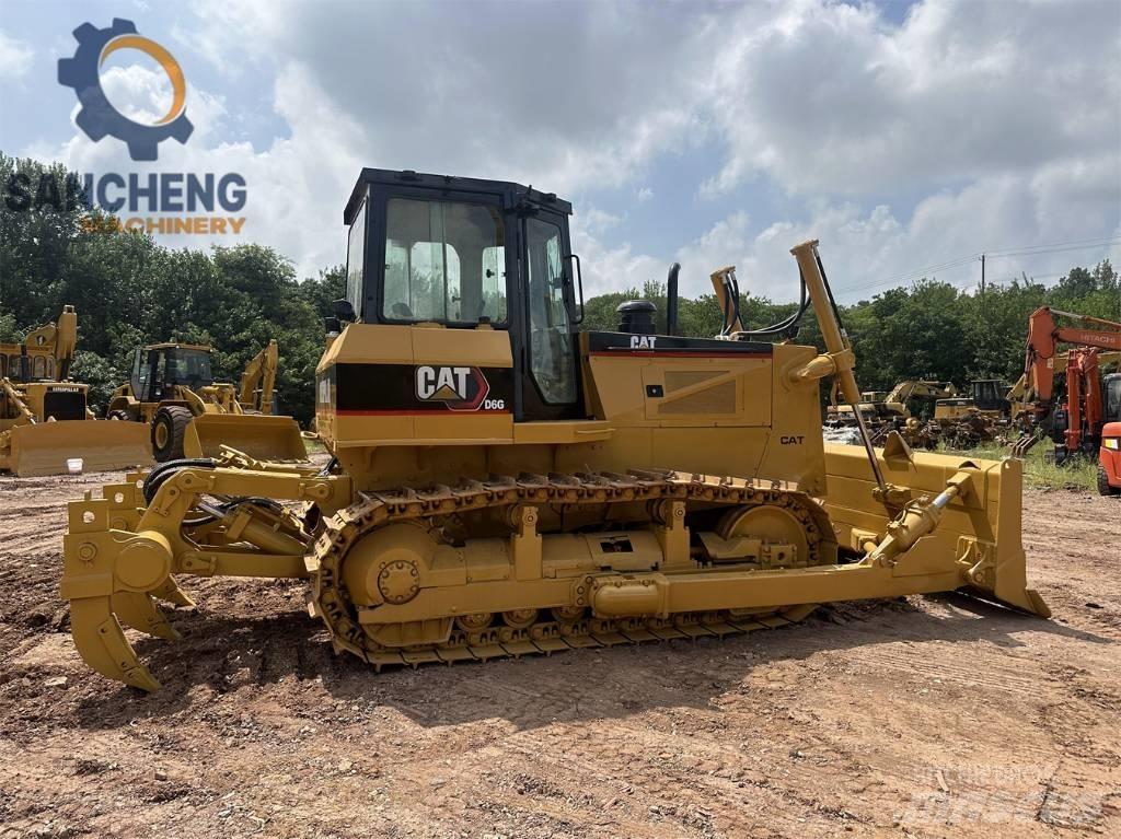 CAT D 6 G Buldožerji goseničarji