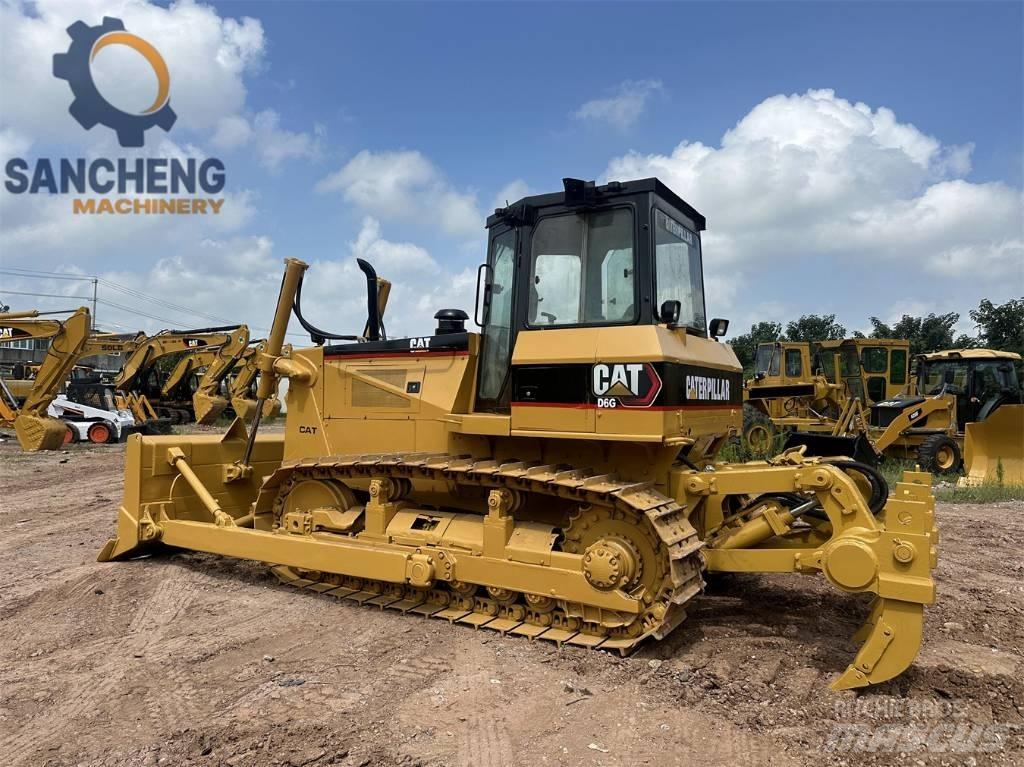 CAT D 6 G Buldožerji goseničarji