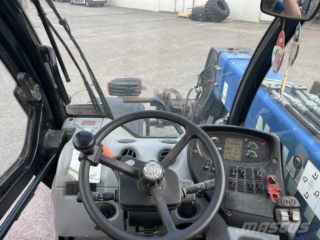 New Holland LM7.35 Kmetijski teleskopski nakladalci