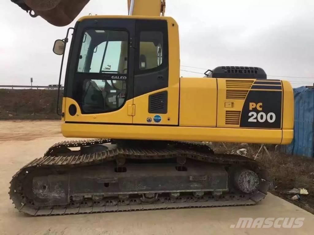 Komatsu pc200-8 Bagri goseničarji
