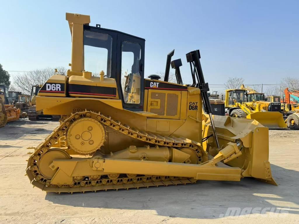 CAT D 6 R Buldožerji goseničarji