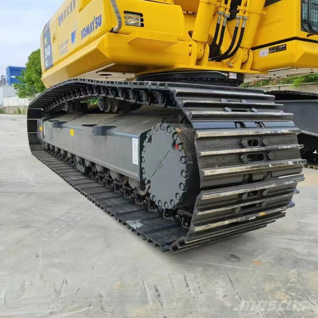 Komatsu PC 240 LC-8 Bagri goseničarji