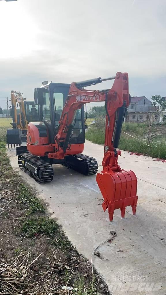 Kubota U 35 Mini bagri <7t