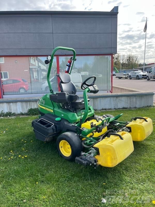 John Deere 2750 E Kosilnice za travo