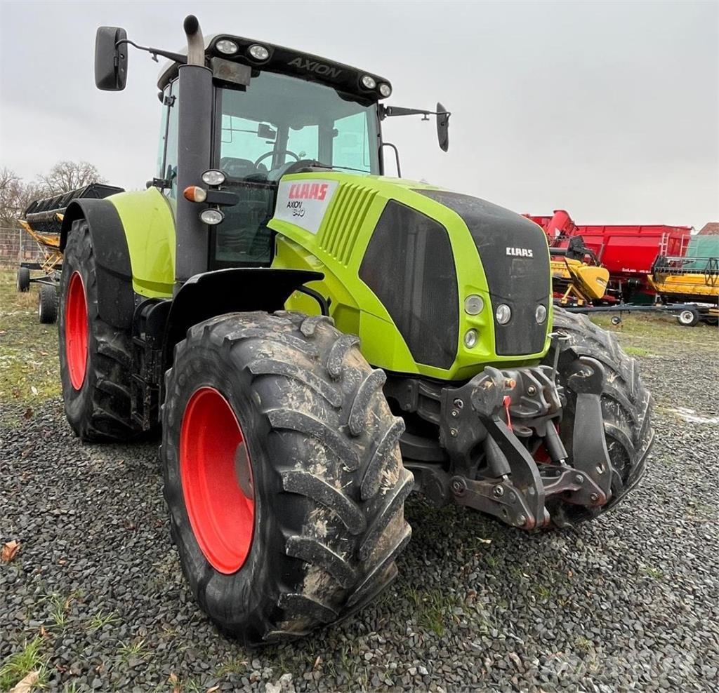 CLAAS Axion 840 Traktorji