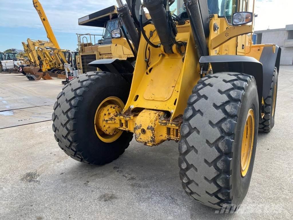 Volvo L90E NVT Kolesni nakladalci