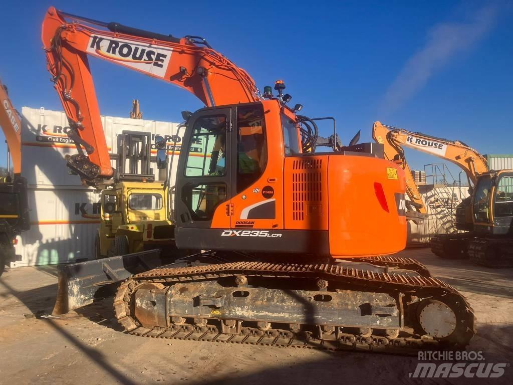 Doosan DX 235 LCR Bagri goseničarji
