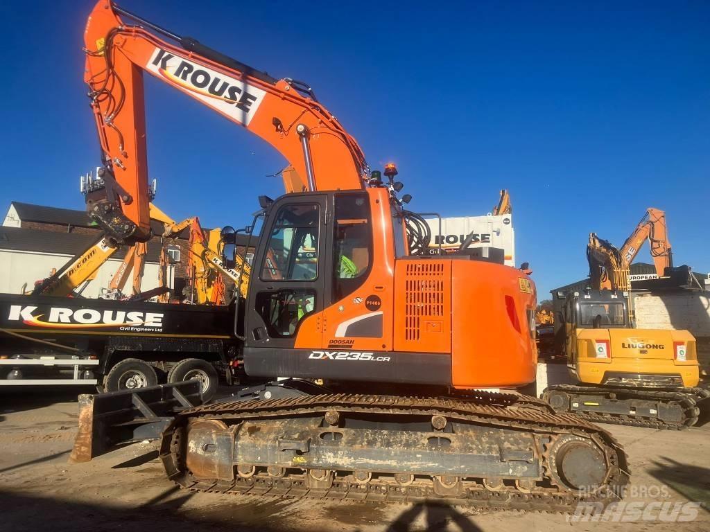 Doosan DX 235 LCR Bagri goseničarji