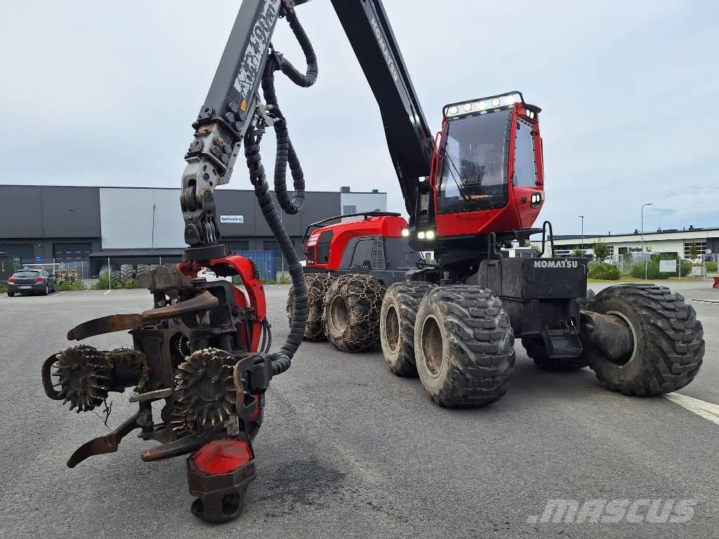 Komatsu 931 XC Harvesterji