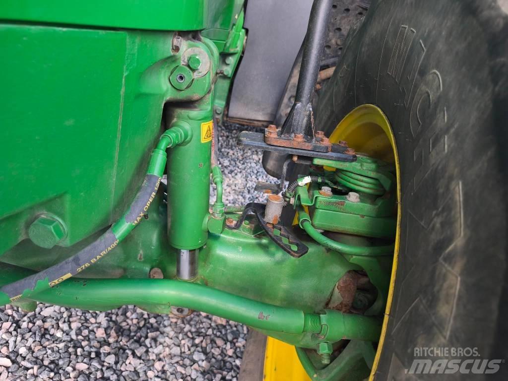 John Deere 7230 R Traktorji