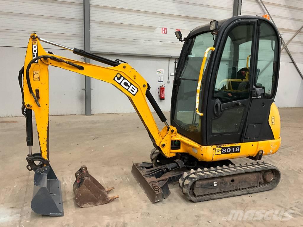 JCB 8018 Mini bagri <7t