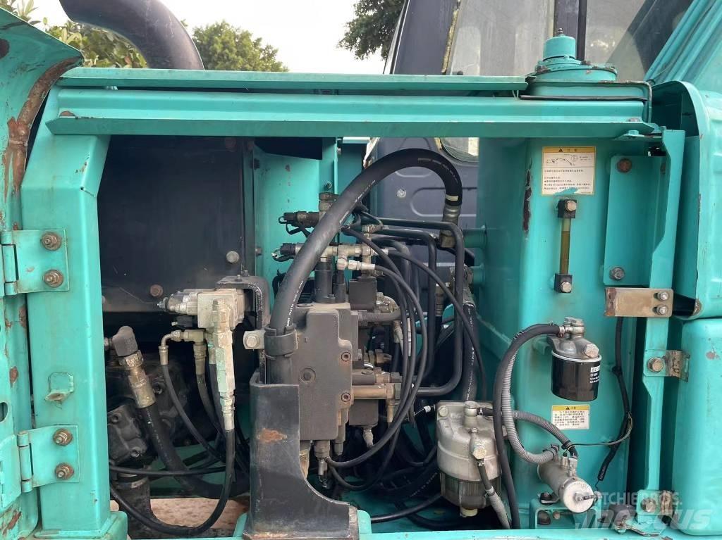 Kobelco SK 75 Bagri goseničarji