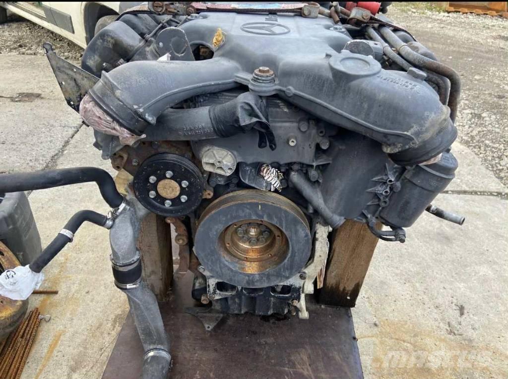 Mercedes-Benz V6 Motorji