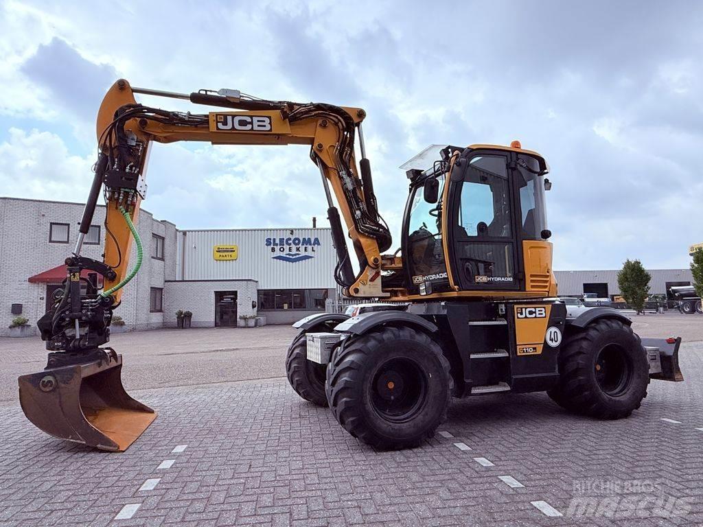 JCB Hydradig 110W Bagri na kolesih