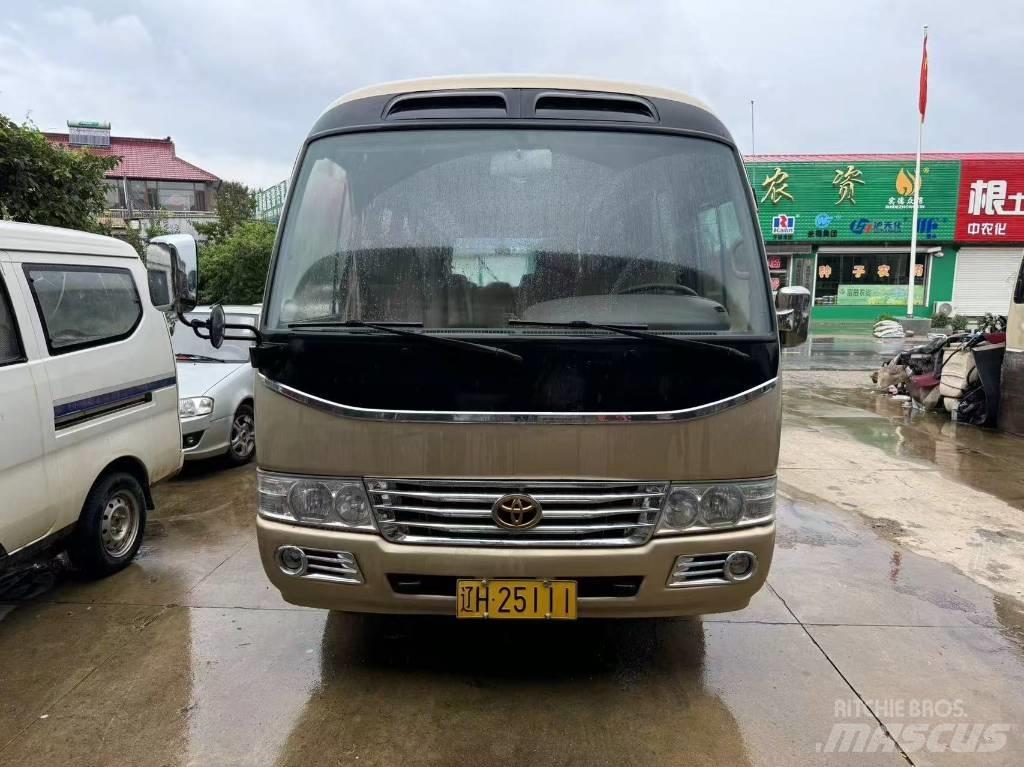 Toyota Coaster Bus Mini avtobusi